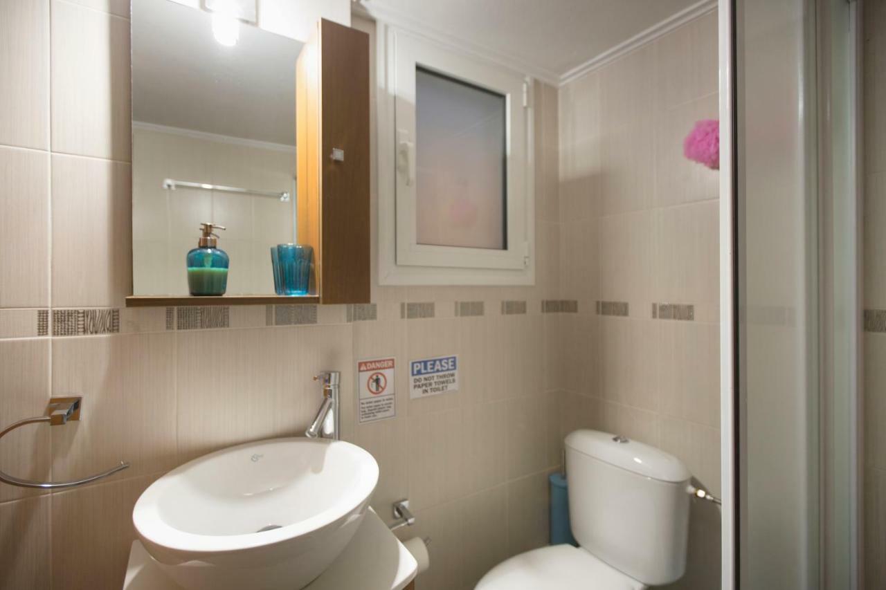 Keramikos Cozy Apartment By Yha Atenas Exterior foto